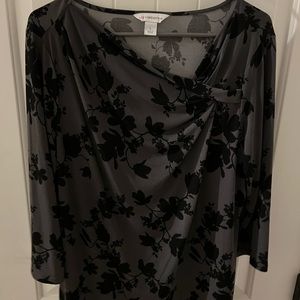 Professional top! Black and grey floral